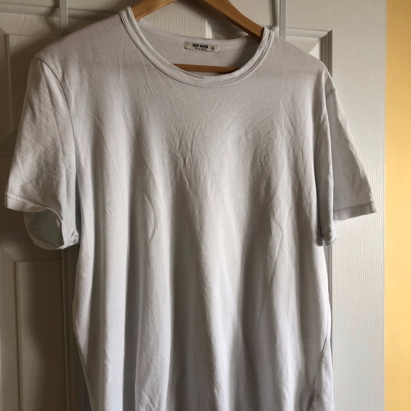 buck mason pima curved hem tee